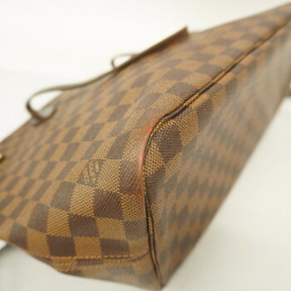 Louis Vuitton Damier Neverfull MM Tote Bag - Picture 13 of 16